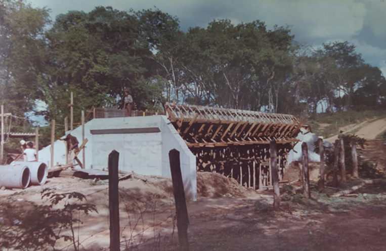 Ponte sobre o Rio São Pedro — Ponte em concreto armado